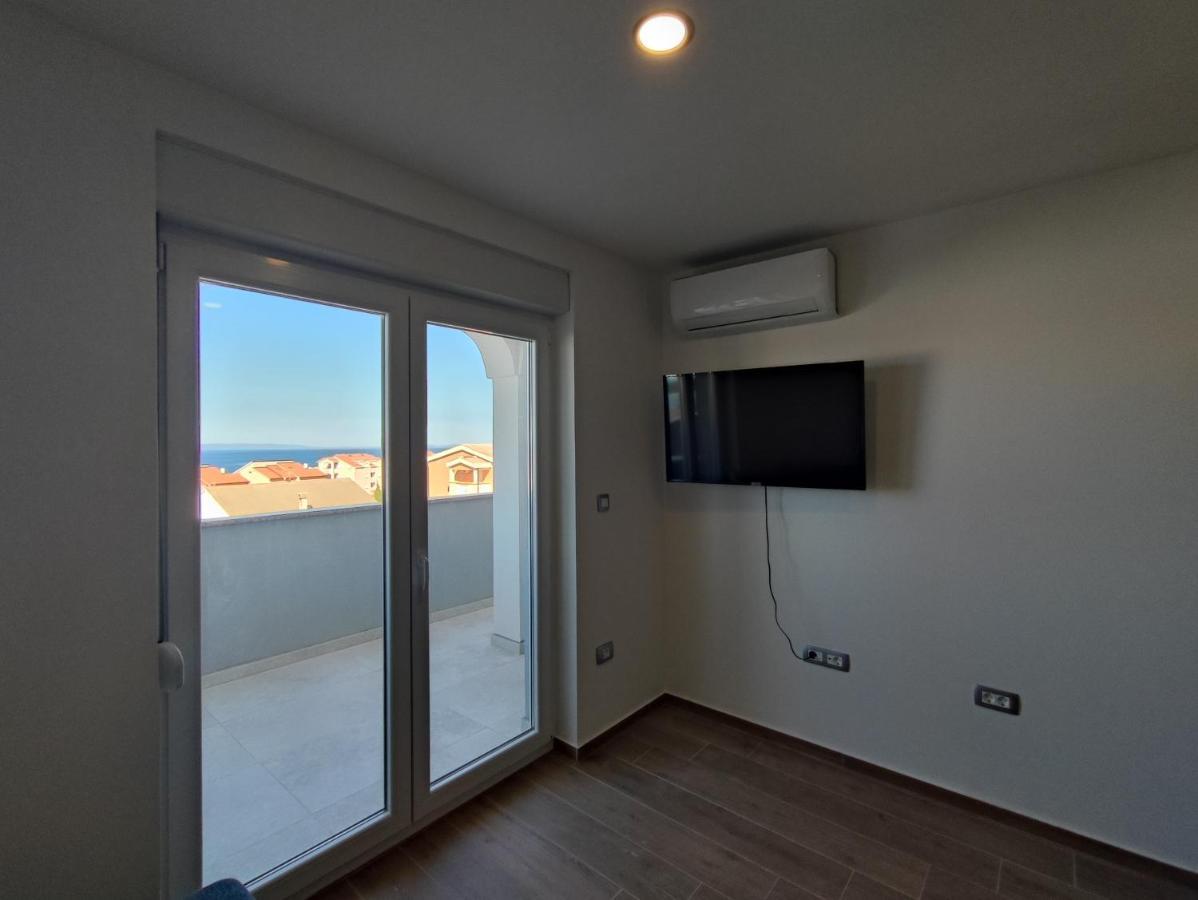 Dali II Apartment Новаля Екстериор снимка