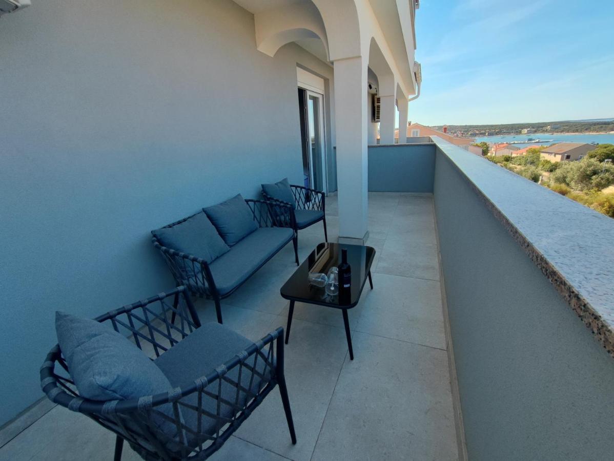 Dali II Apartment Новаля Екстериор снимка