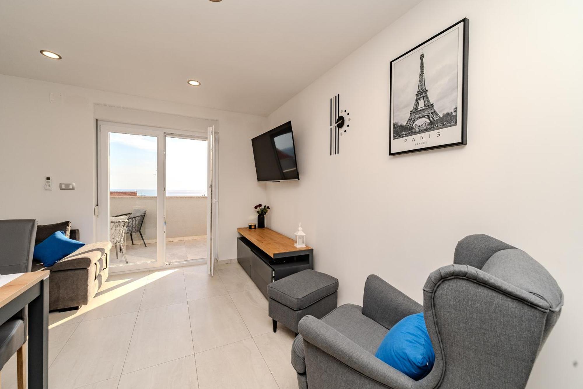 Dali II Apartment Новаля Екстериор снимка