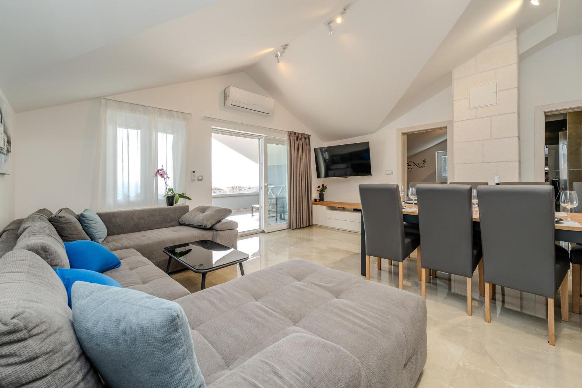 Dali II Apartment Новаля Екстериор снимка