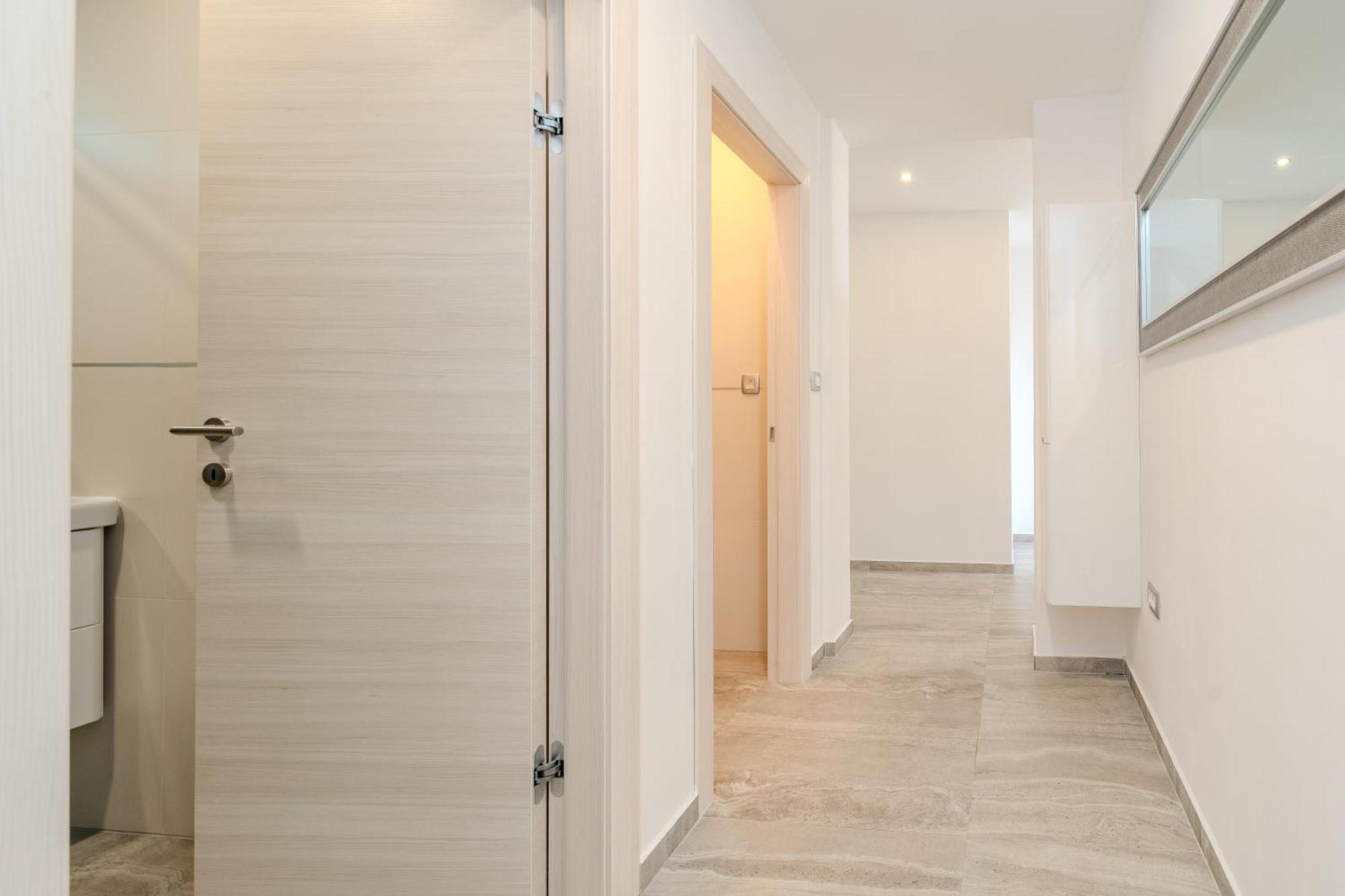 Dali II Apartment Новаля Екстериор снимка